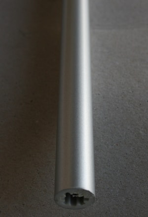 Ручка-профиль, диаметр 13мм алюминий матовый, 2500мм (15.4010)